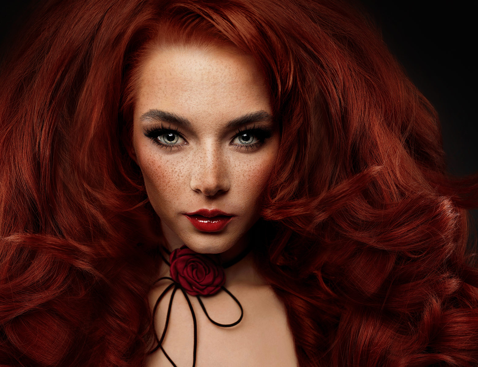 Oksana Shkuratovska